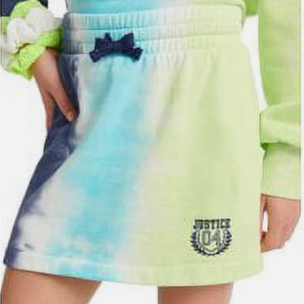 Justice Vibrant Blue‎ and Green Skirt
